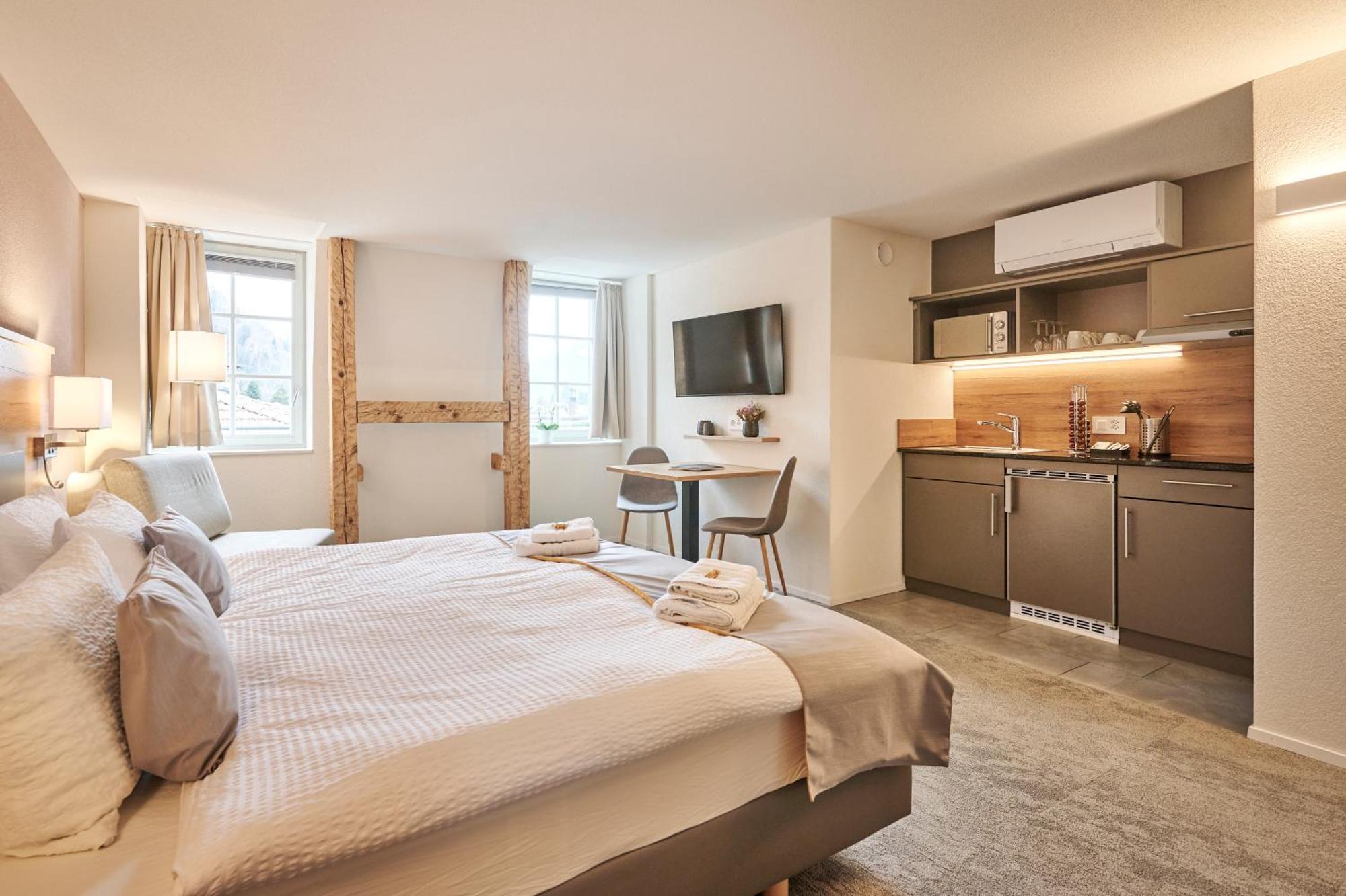 Aparthotel Krone - Self Check-In Unterseen Exteriér fotografie