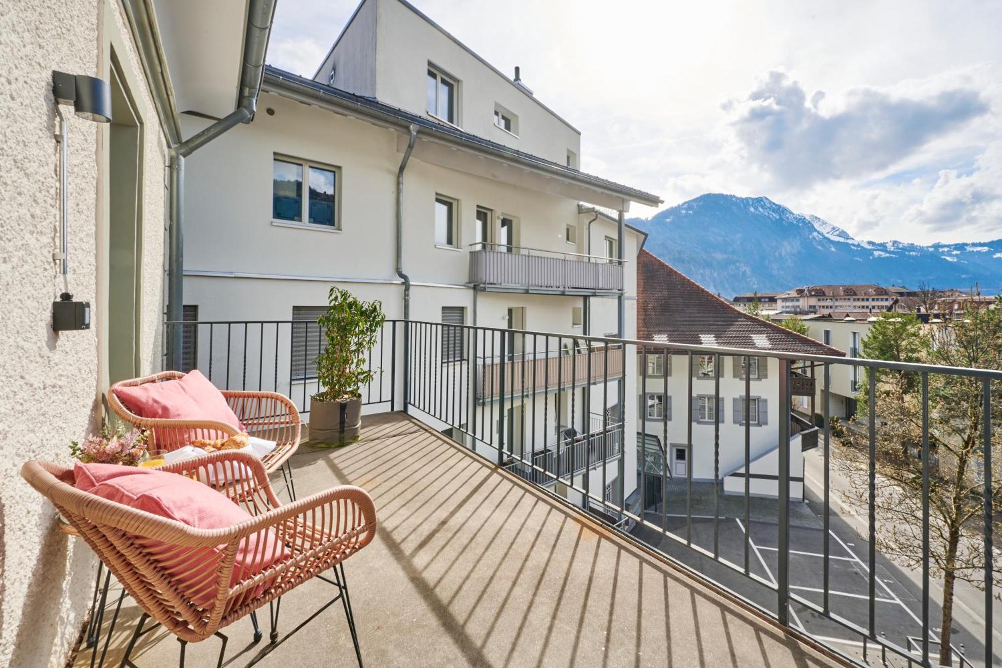 Aparthotel Krone - Self Check-In Unterseen Exteriér fotografie
