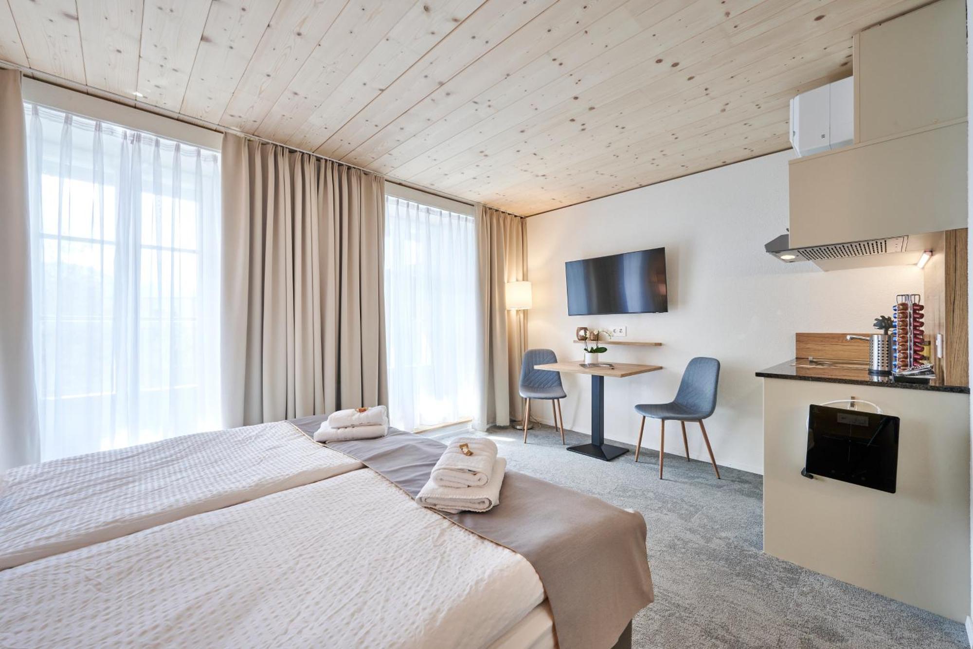Aparthotel Krone - Self Check-In Unterseen Exteriér fotografie