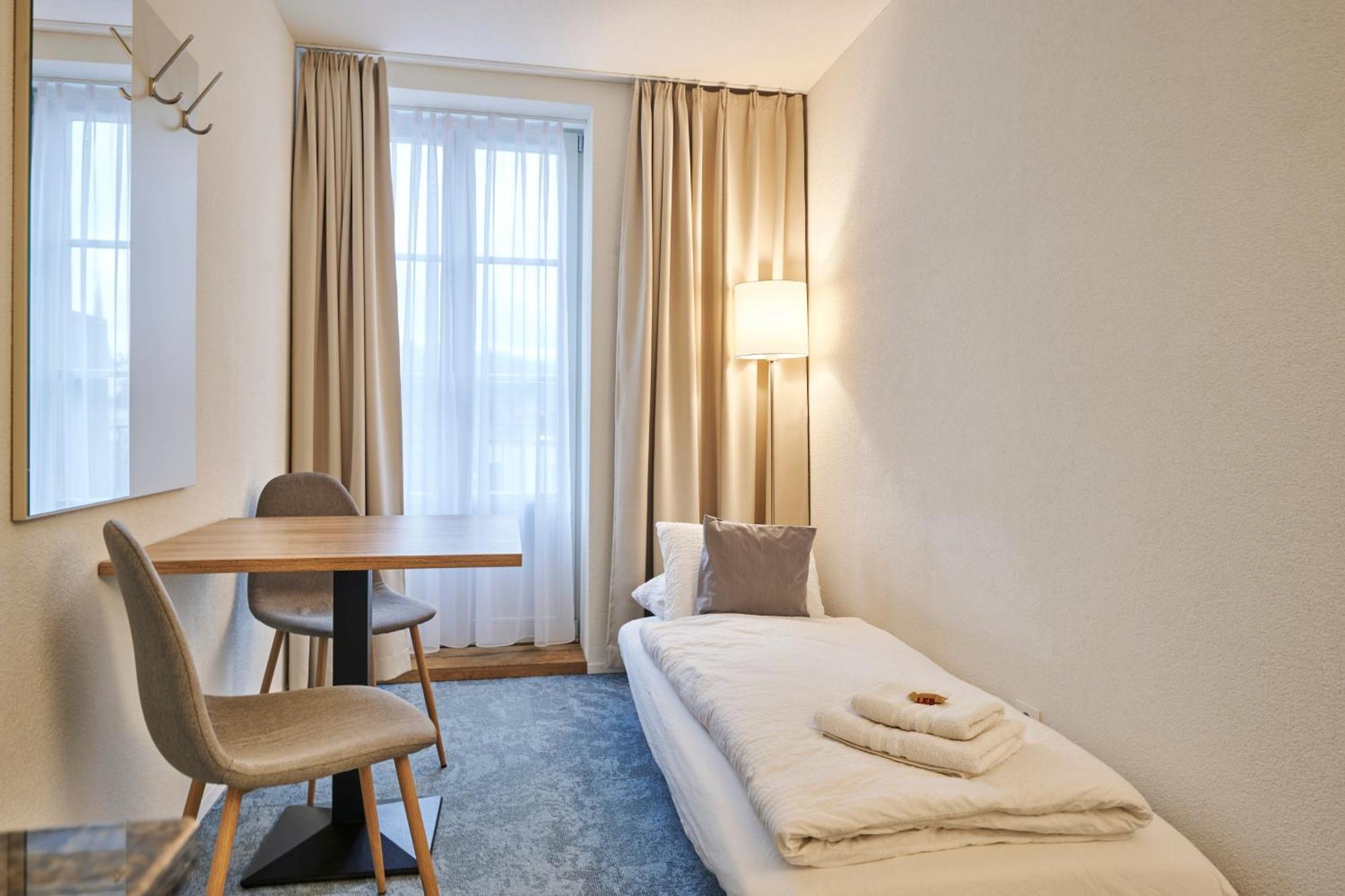 Aparthotel Krone - Self Check-In Unterseen Exteriér fotografie
